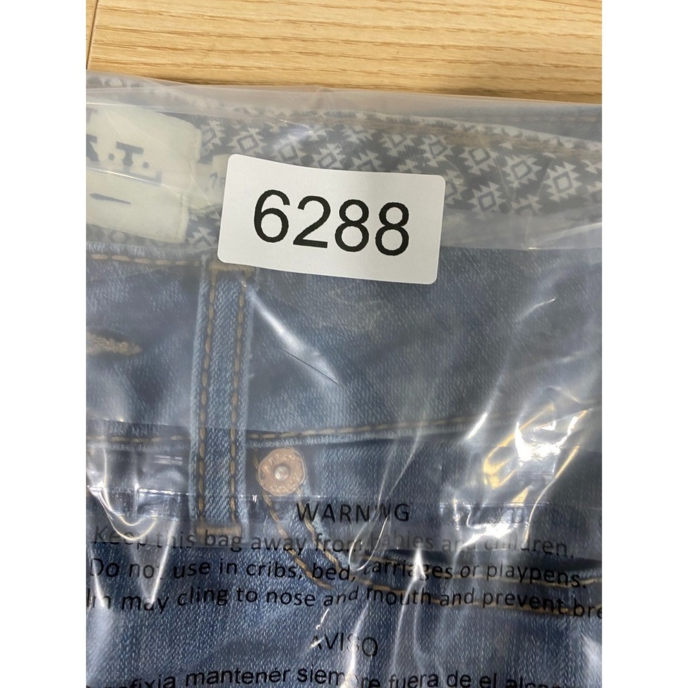 ARIAT Classic Real Boot Cut Denim Jeans Low Rise‎ Womens Size 27x32.5 Med Wash - Picture 10 of 10